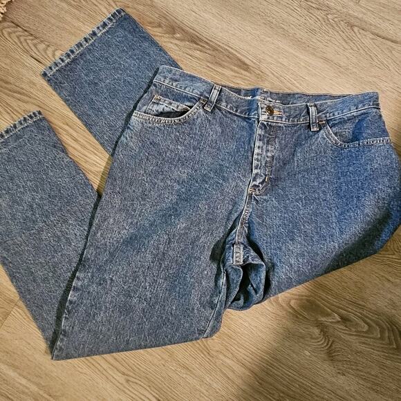 Lee Relaxed Fit Straight Leg High Rise Medium wash Womens Blue Jeans 12P - Picture 1 of 8